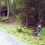 Reisinger Lägenhet *